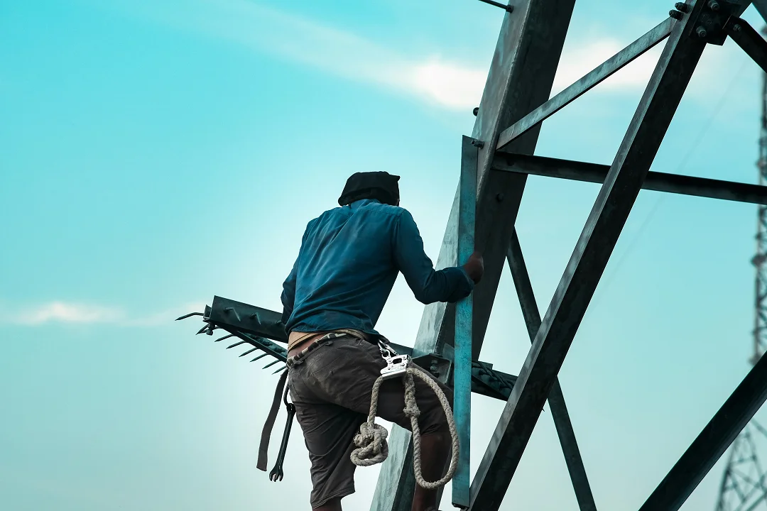 Come influisce il rischio professionale sul premio di un'assicurazione sulla vita in Italia?